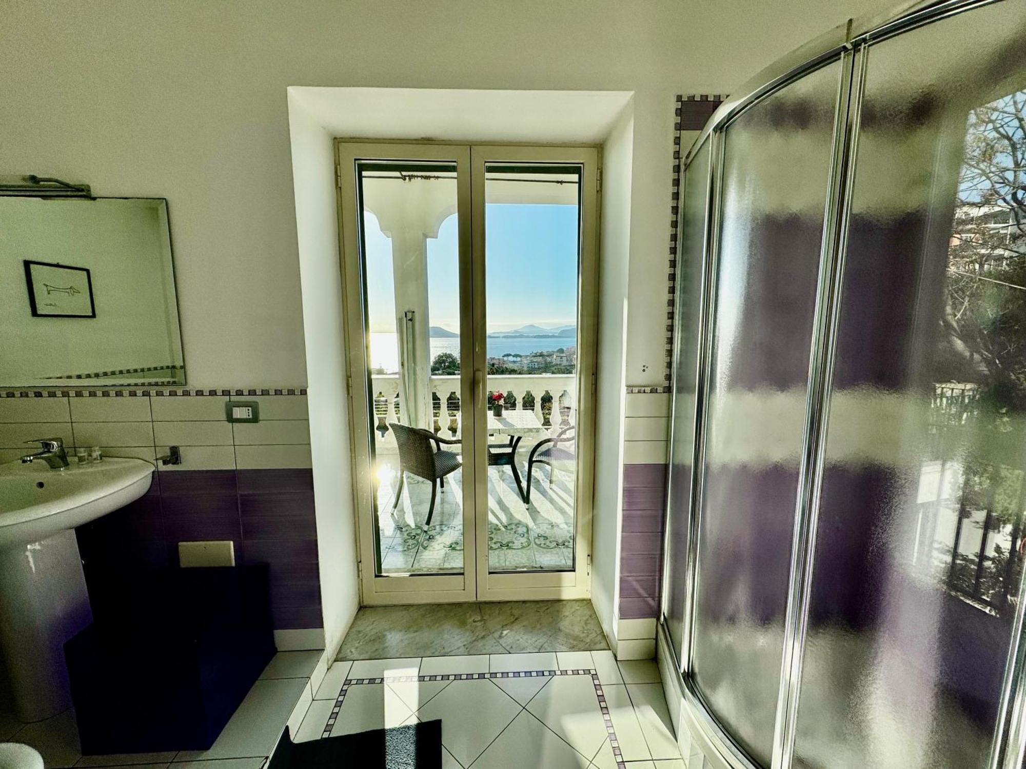 B&B Dumbolo Pozzuoli Eksteriør billede