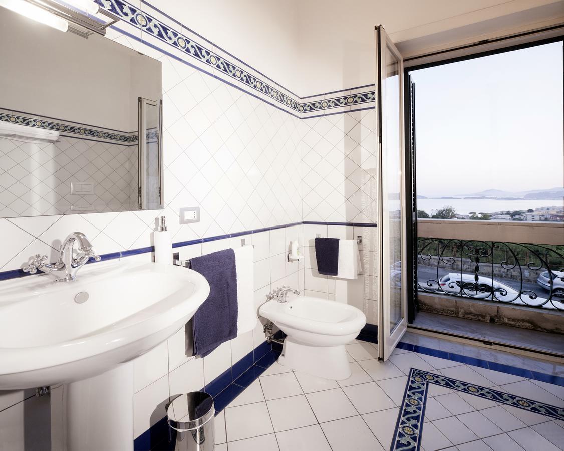 B&B Dumbolo Pozzuoli Eksteriør billede